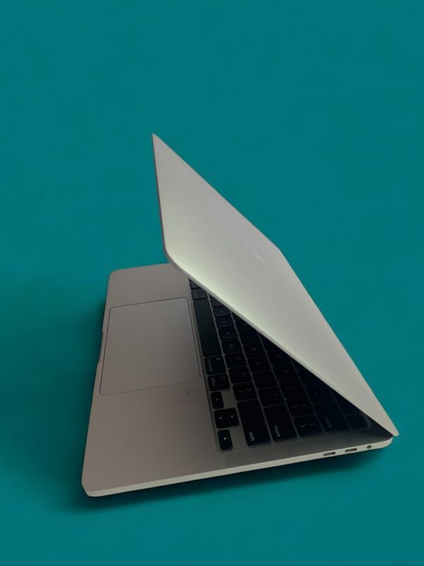 MacBook Pro 2020 Intel core i7